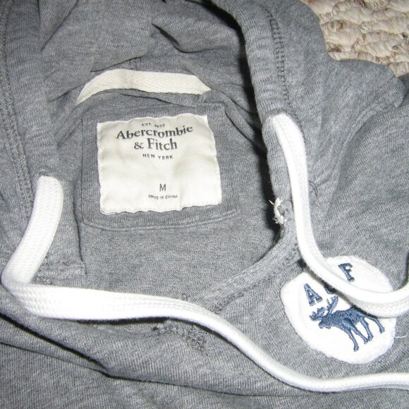 hollister hoodie and a+f hoodie shirt - Picture 3 of 7